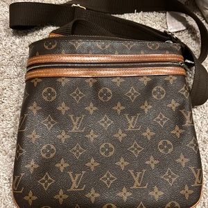 Louis Vuitton Monogram Canvas Pochette Bosphore Messenger Bag